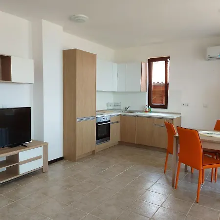 Sozopolis One Bedroom 索佐波尔